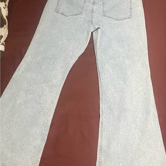 Cotton On curve Original Flare Jean - Picture 3 of 6